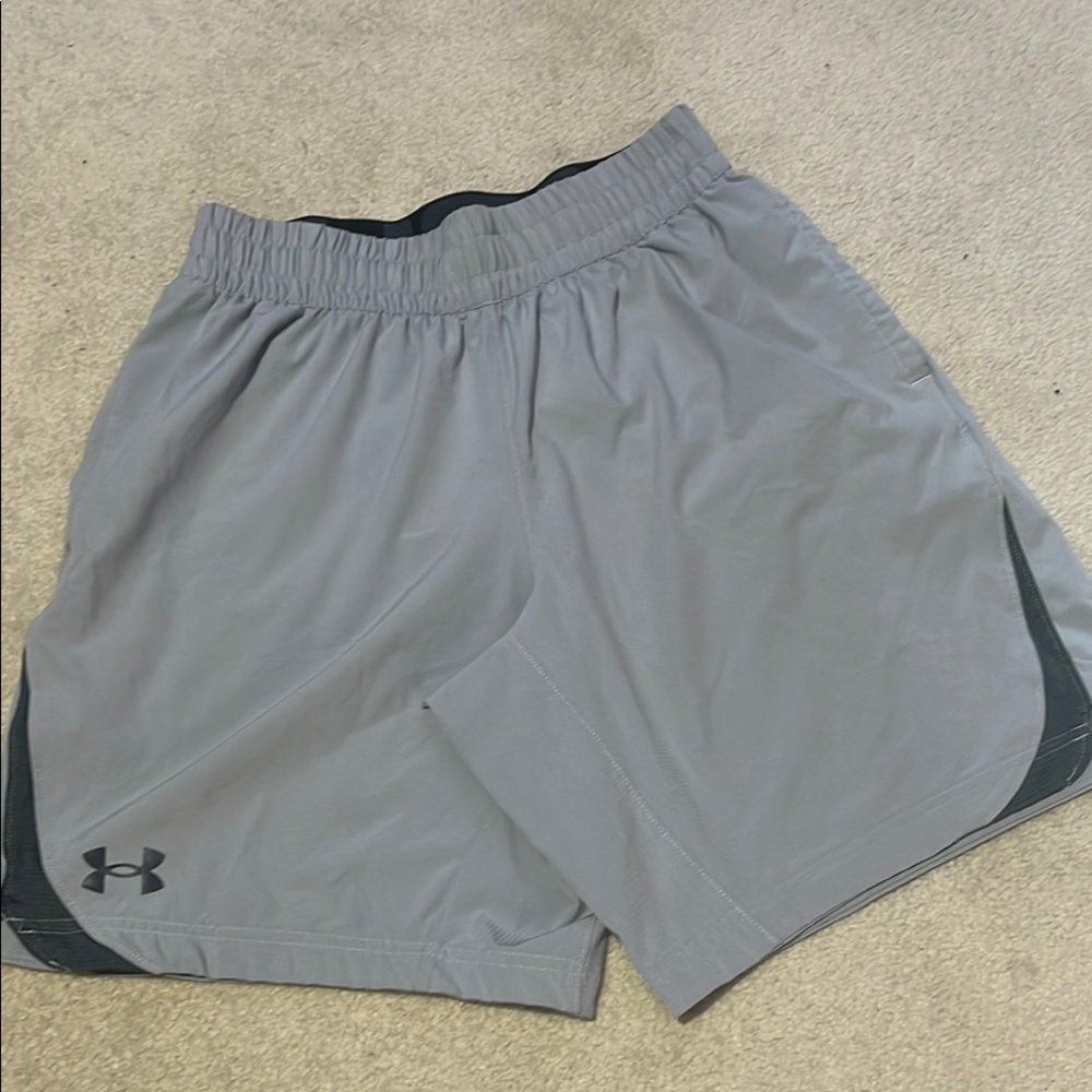 Under Armour Men's Gray Shorts